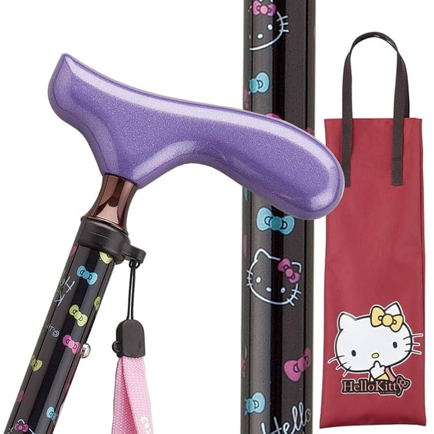 【希少】中古　2002年　ハローキティ　折りたたみ　アウトドアベンチ 希少】中古 2002年 ハローキティ 折りたたみ アウトドアベンチ